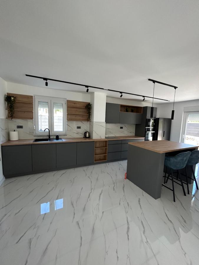 Villa Kety Baška Εξωτερικό φωτογραφία